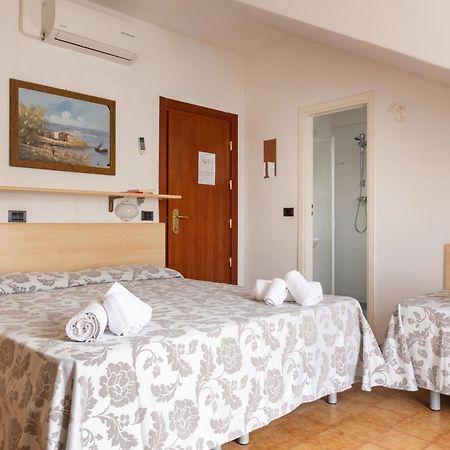 Nautilus Hotel Family All Inclusive Беллария-Иджеа-Марина Экстерьер фото