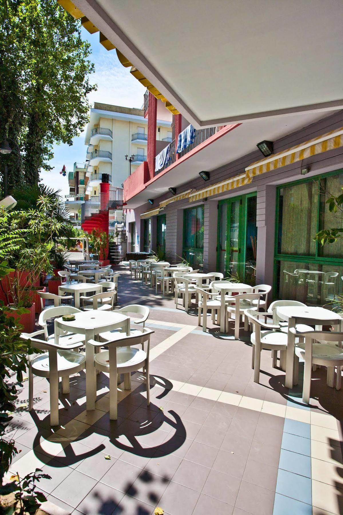 Nautilus Hotel Family All Inclusive Беллария-Иджеа-Марина Экстерьер фото